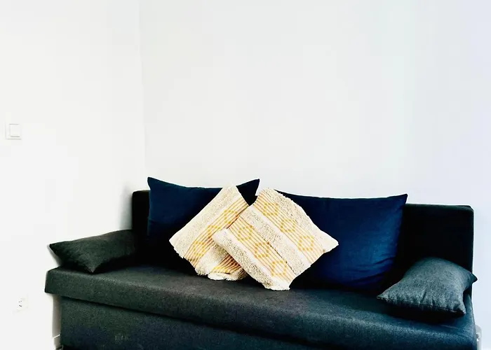 Apartment Comfy 4br Apt, 12-min To Fac Platz *